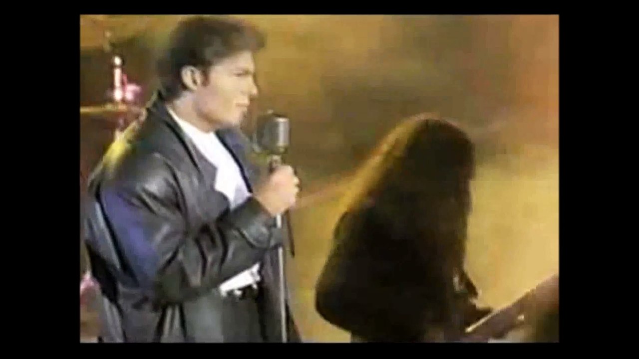Fer cantando