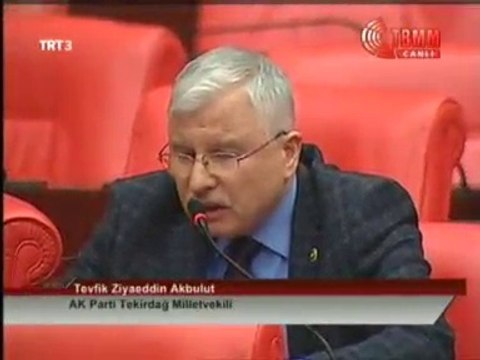 Bu operasyonu gerçekleştiren Başkomutan Sayın Cumhurbaşkanımız Tayyip Erdoğan’a ve Başbakanımız Ahmet Davutoğlu’na ve Genelkurmayımıza ve bütün askerlerimize yürekten teşekkür ediyorum - TEVFİK ZİYAEDDİN AKBULUT (Tekirdağ Mv.)