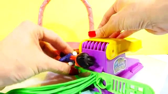 Play Doh Easter Candy Jelly Beans Chocolate Bunny Peppa Pig Cars McQueen Jake make Playdough Peeps