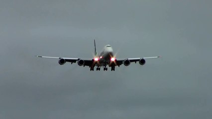 Seahawks 12th Man Boeing 747-8 Lands at KPAE Paine Field