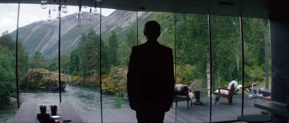 Ex Machina - (2015) - Domhnall Gleeson, Oscar Isaac