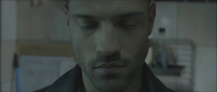 Κωνσταντίνος Αργυρός - Δε χωρίζουν οι καρδιές Greek- face (hellenicᴴᴰ video clips)