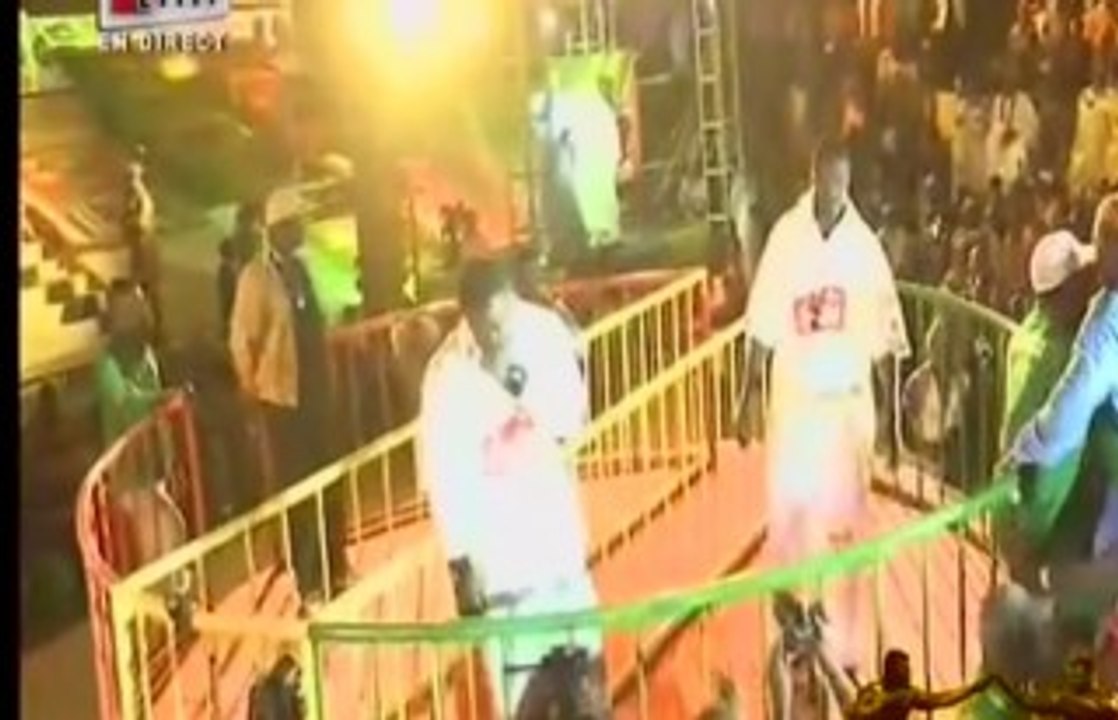 Face à face BG2 et Emeu Sène L'entrée de Eumeu Sène