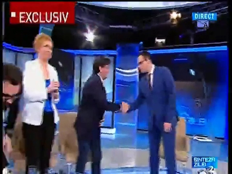 In gura presei cu Mircea Badea + Pasa Sinteza zilei - Luni  2 Februarie 2015