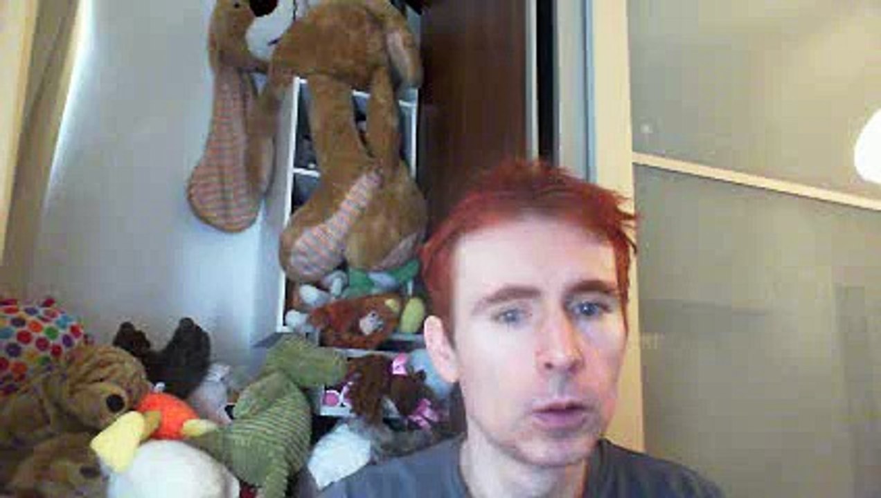 Wiwi égratigne "elle pense quand elle danse" d'Arno