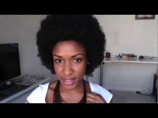 Mon afro naturel frisé (pousse d'1 an) | My Afro Growth (1 year)