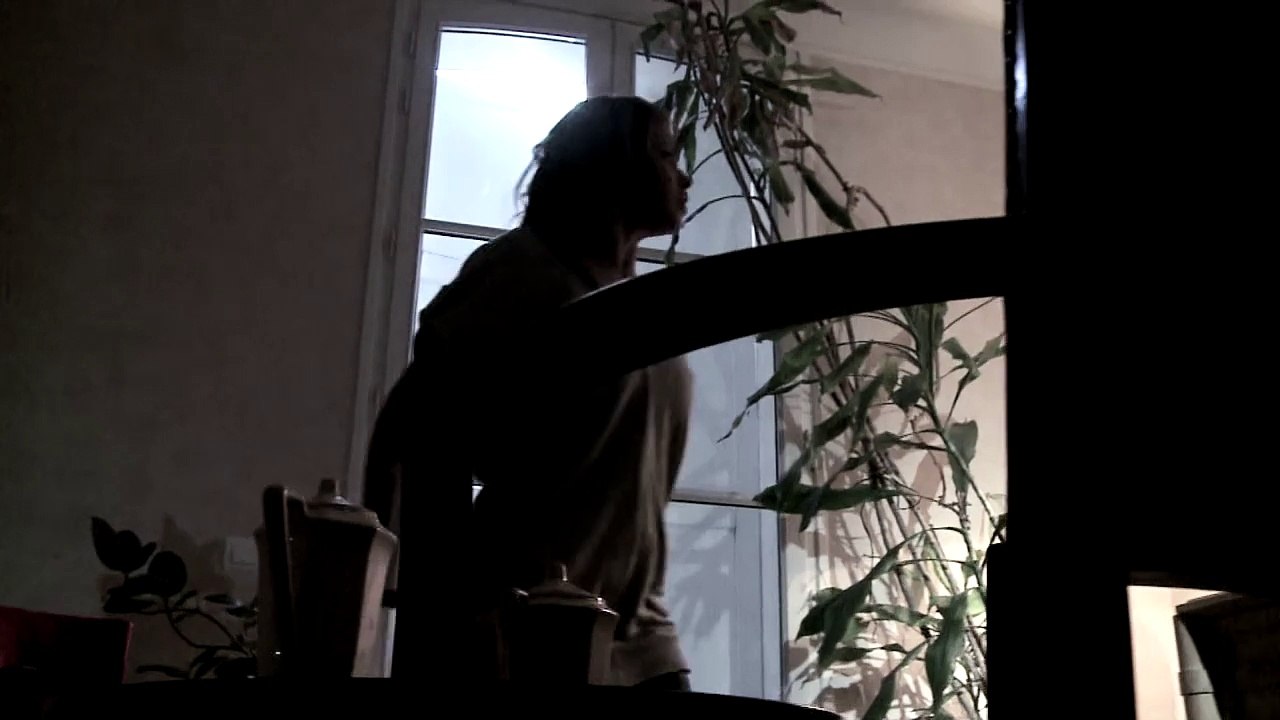 DEPENDANCE DAY - booktrailer / film-annonce (Caroline Vié - JC Lattès éditeur)