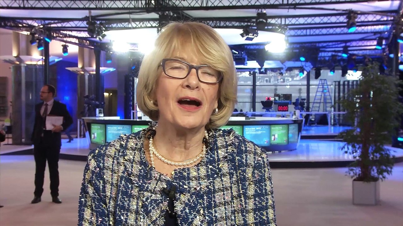 Elisabeth Morin-Chartier_Soutien à Séverine Saint Pé et Benoit Princet_Départementales 86_2015