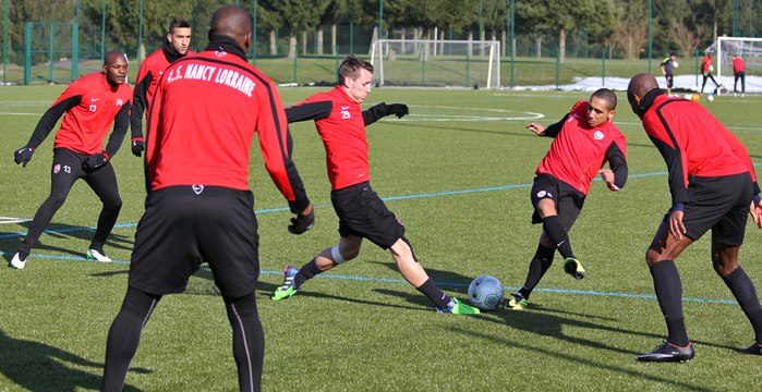L'avant-match d'ASNL-SL