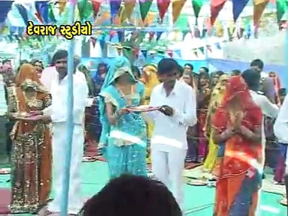 Khoiyar Ni Aarti | New Gujarati Devotional Song | 2015