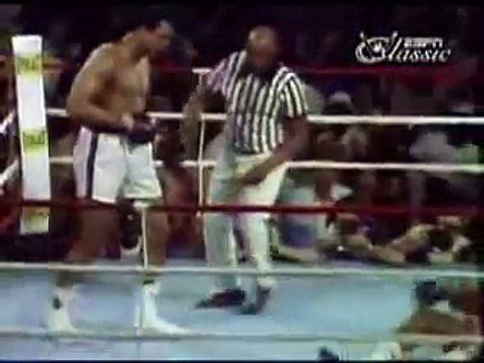 Muhammed Ali vs Mike Tyson- KO's