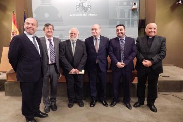 Luz verde para la libertad religiosa en los CIEs