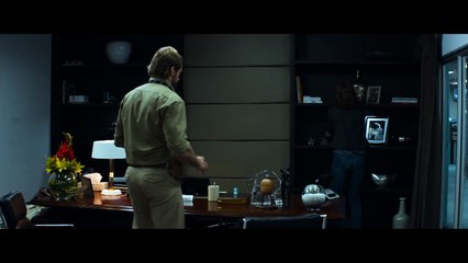 Chappie (2015) - Extrait "Burn To Ash" [VF-HD]