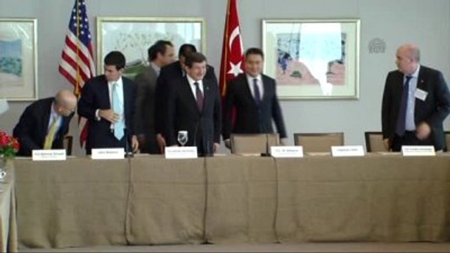 Davutoğlu: Türkiye, Ekonomik Dinamizm ve İstikrar Açısından Gelecek Vaad Ediyor - New