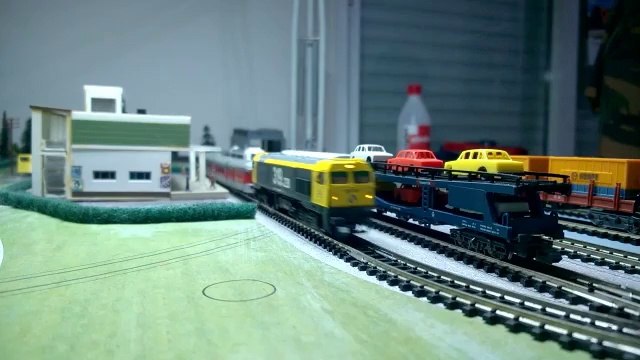 Locomotora 319 de Renfe con vagones Talgo. #Trenes