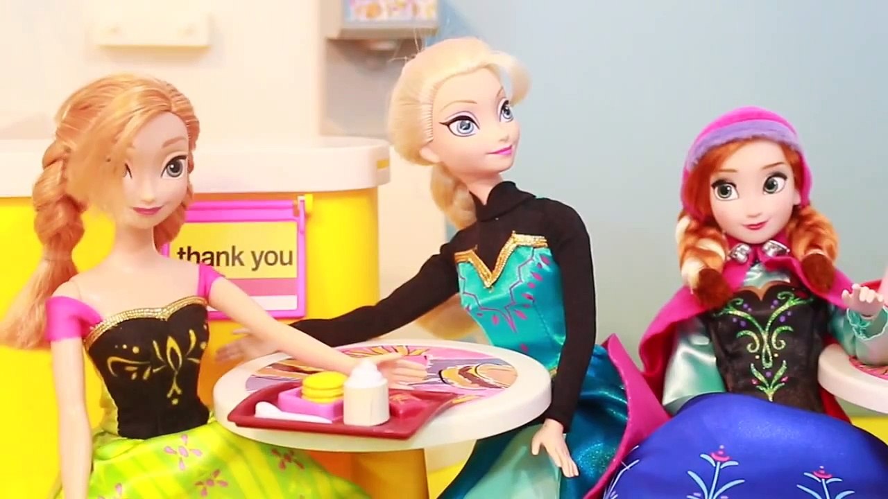 Frozen Meets Frozen AllToyCollector Disney Elsa Kisses Hans Barbie McDonalds Anna Meets Anna PART 2