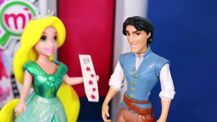 Frozen MiWorld Toy Review Vending Machine Photo Booth Disney Princess Anna Elsa