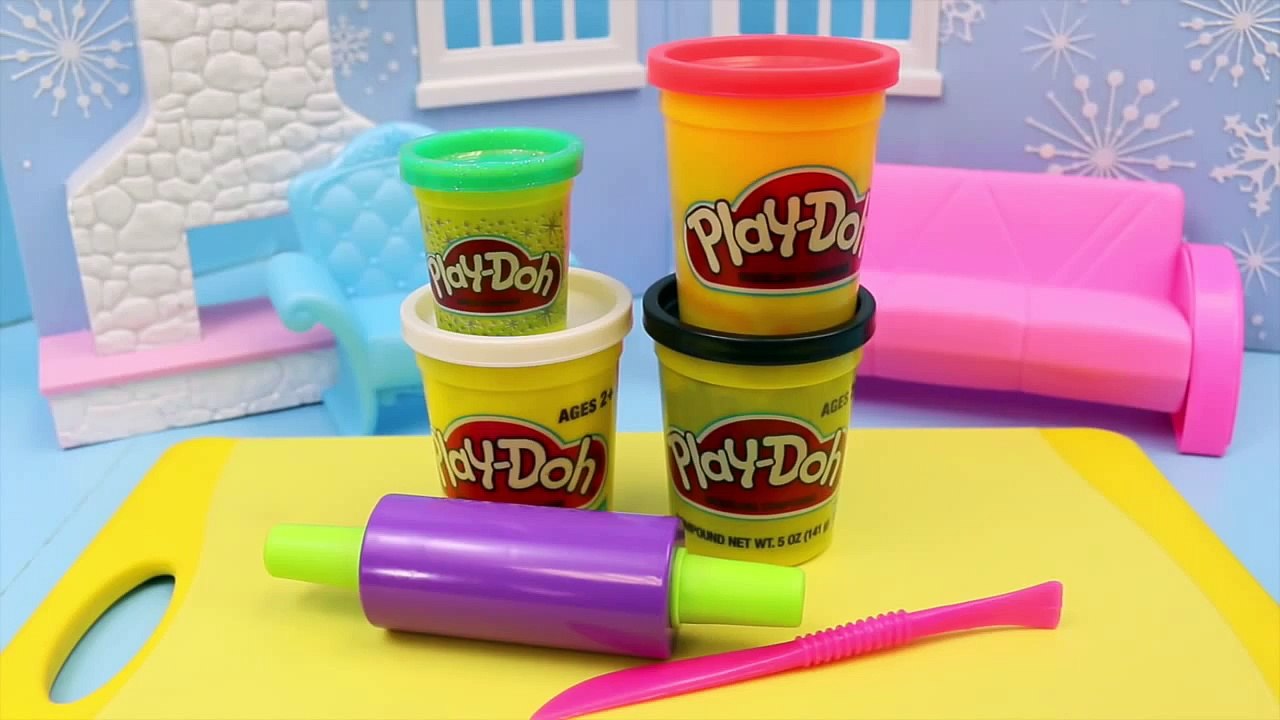 Frozen Play Doh Elsa, Anna & Barbie Doll Ugly Christmas Sweaters Playdough Makeover Dress-Up