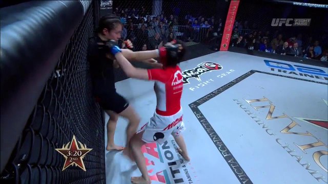 Alexa Grasso vs. Mizuki Inoue at Invicta FC 11 - MMAjunkie Fight of the Month - February 2015