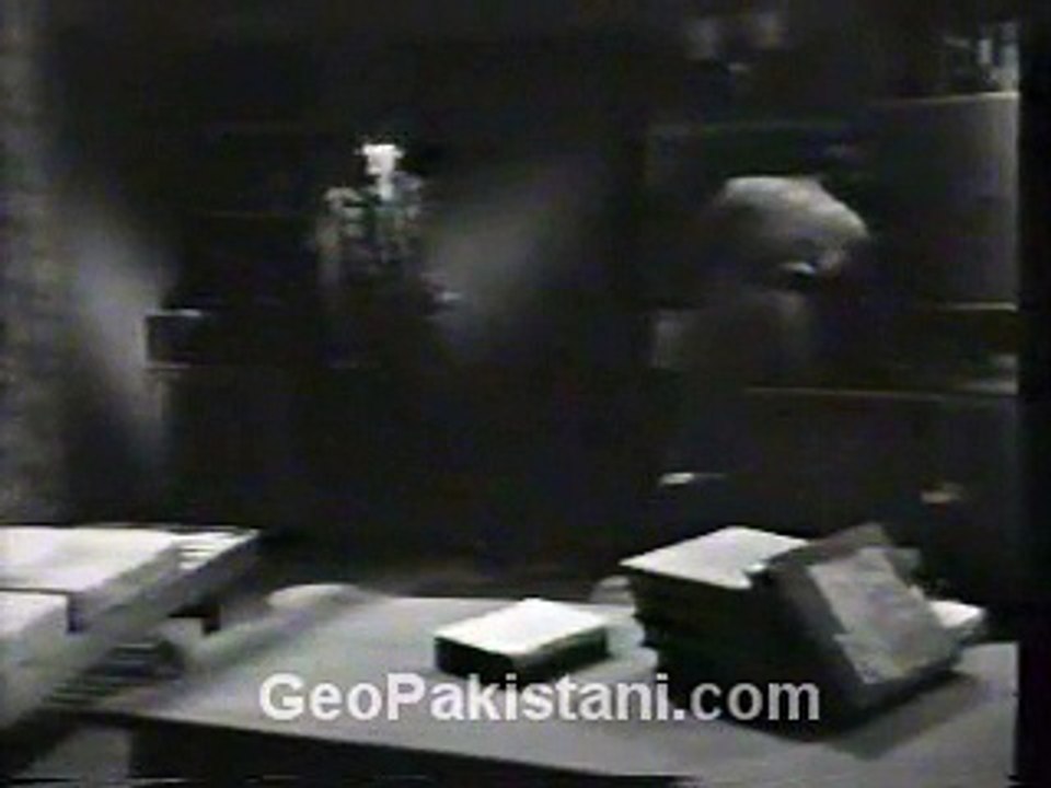 Khuda Ki Basti - Part 28