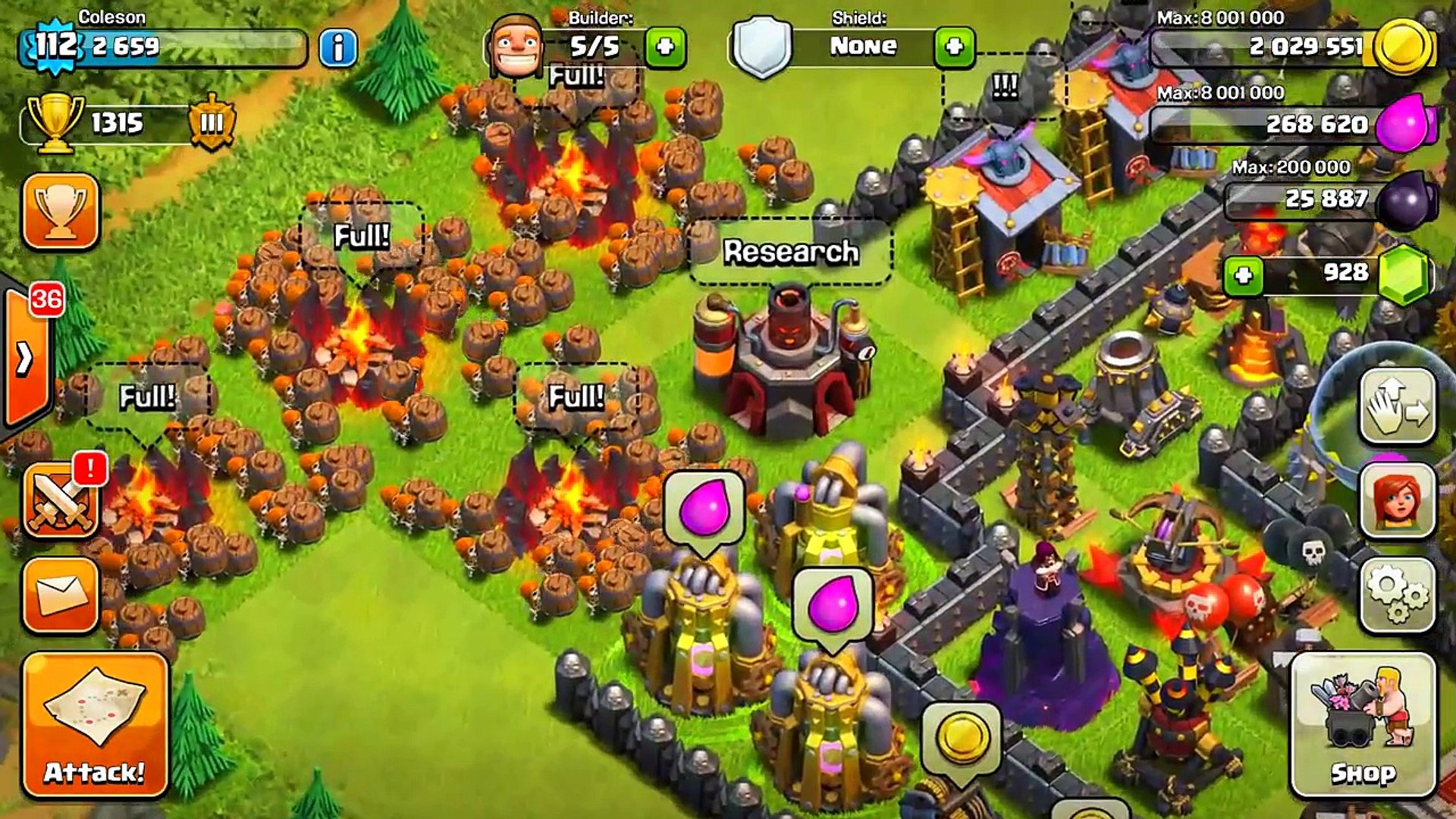 CLASH OF CLANS -ALL WALL BREAKERS! 3 STARRING A VILLAGE! WTF! 