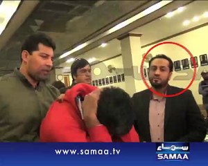 فیصل آباد میں جعلی ادویات فروخت کرنیوالا سیلز مین پکڑا گیا، سر عام پٹائی