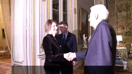 Roma - Mattarella con l' On Rosa Maria Villecco Calipari con i figli (04.03.15)