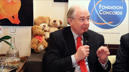 Petit-Déjeuner Débat avec Jean Bizet - "Que faire du principe de précaution?"