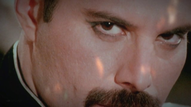 Freddie Mercury & Michael Jackson - There Must Be More To Life Than This