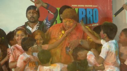 Ganesh Acharya Promotes Hey Bro | Playing Holi With Kids