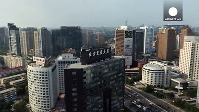 La Cina abbassa il target di crescita economica 2015 al 7%