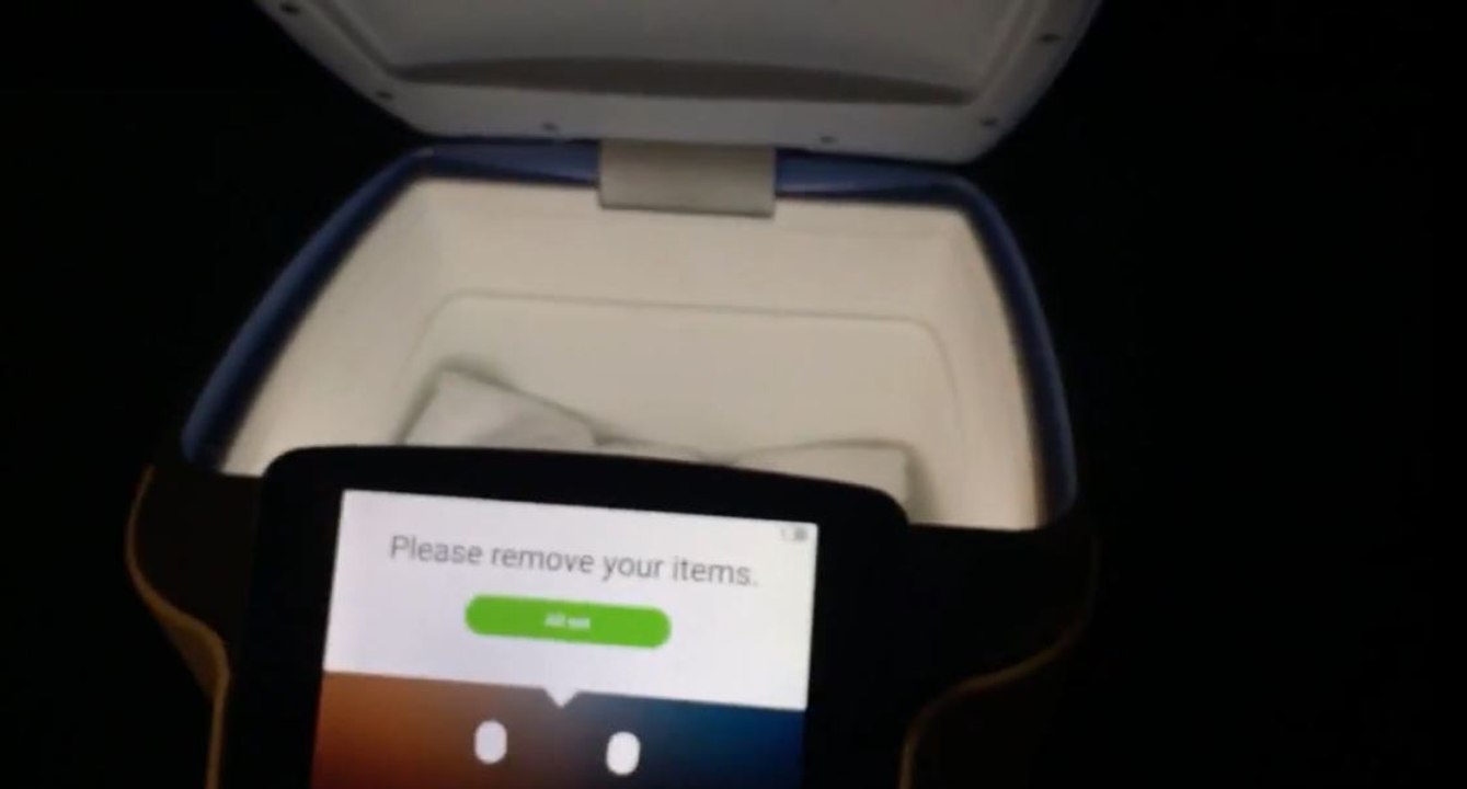 Robot room service