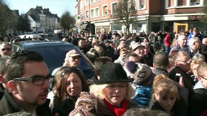 Départementales: Marine Le Pen en Picardie