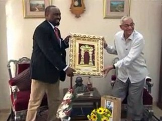 Governor OP Kohli meets Kenya Delegation in Gandhinagar
