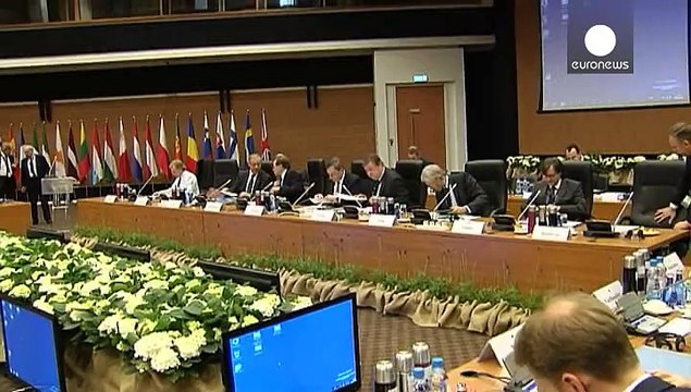 El BCE empieza a comprar deuda soberana el 9 de marzo y revisa al alza las previsiones de crecimiento