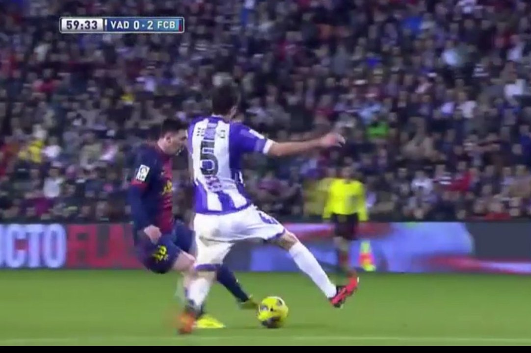 Messi Incredible Dribble Goal