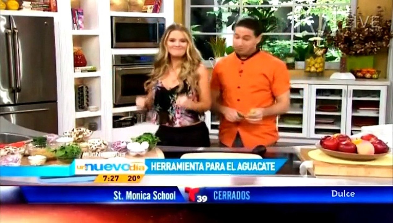 Scarlet Gruber, Ana Lorena Sánchez y Kimberly Dos Ramos en "Un Nuevo Día" 05.03.15