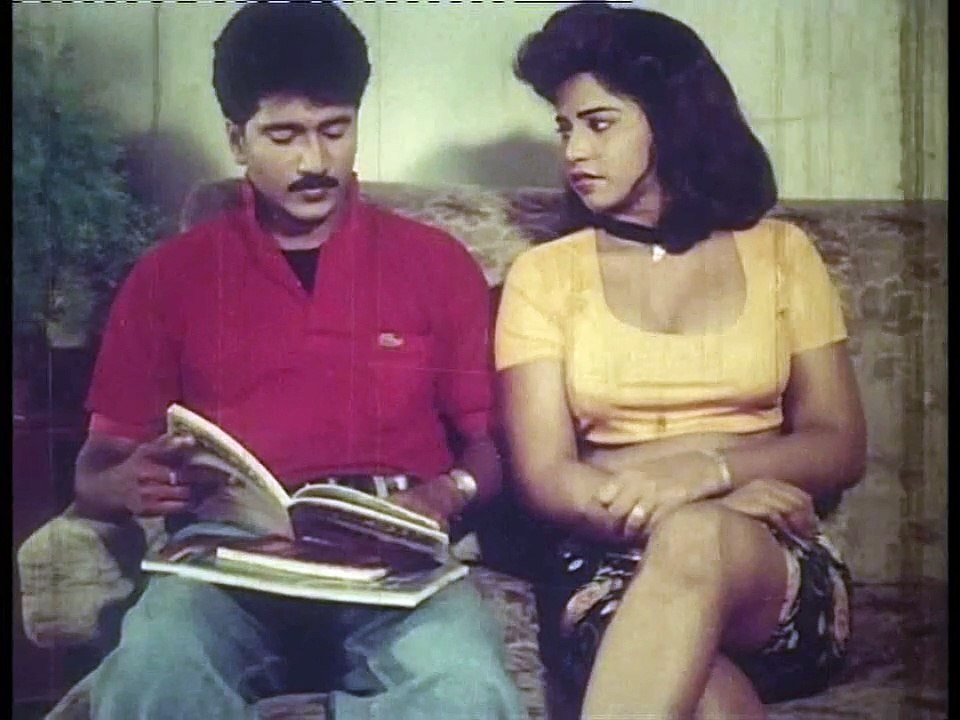 Hot Indian College Girl Having Fun With Classmate. Bedroom Romance