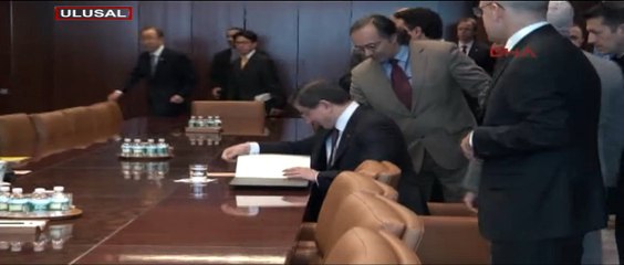 Davutoğlu'na ABD'de bir şok daha