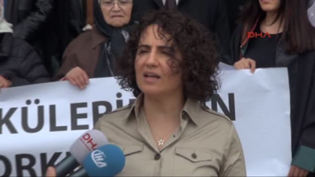 Grup Yorum Üyeleri Polisler Hakkında Suç Duyurusunda Bulundu