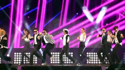 PSY - 'GENTLEMAN' 1st Live Performance