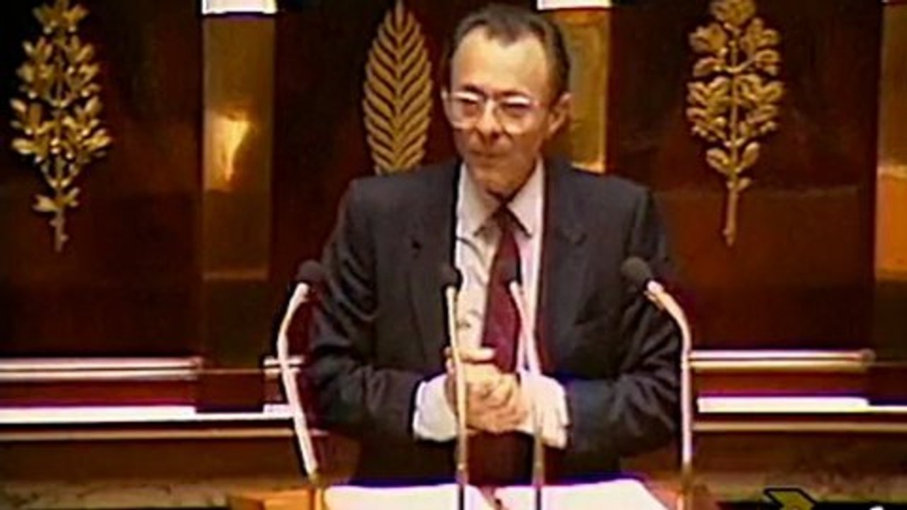 Création du revenu minimum d'insertion (RMI) par Michel Rocard, Premier ministre