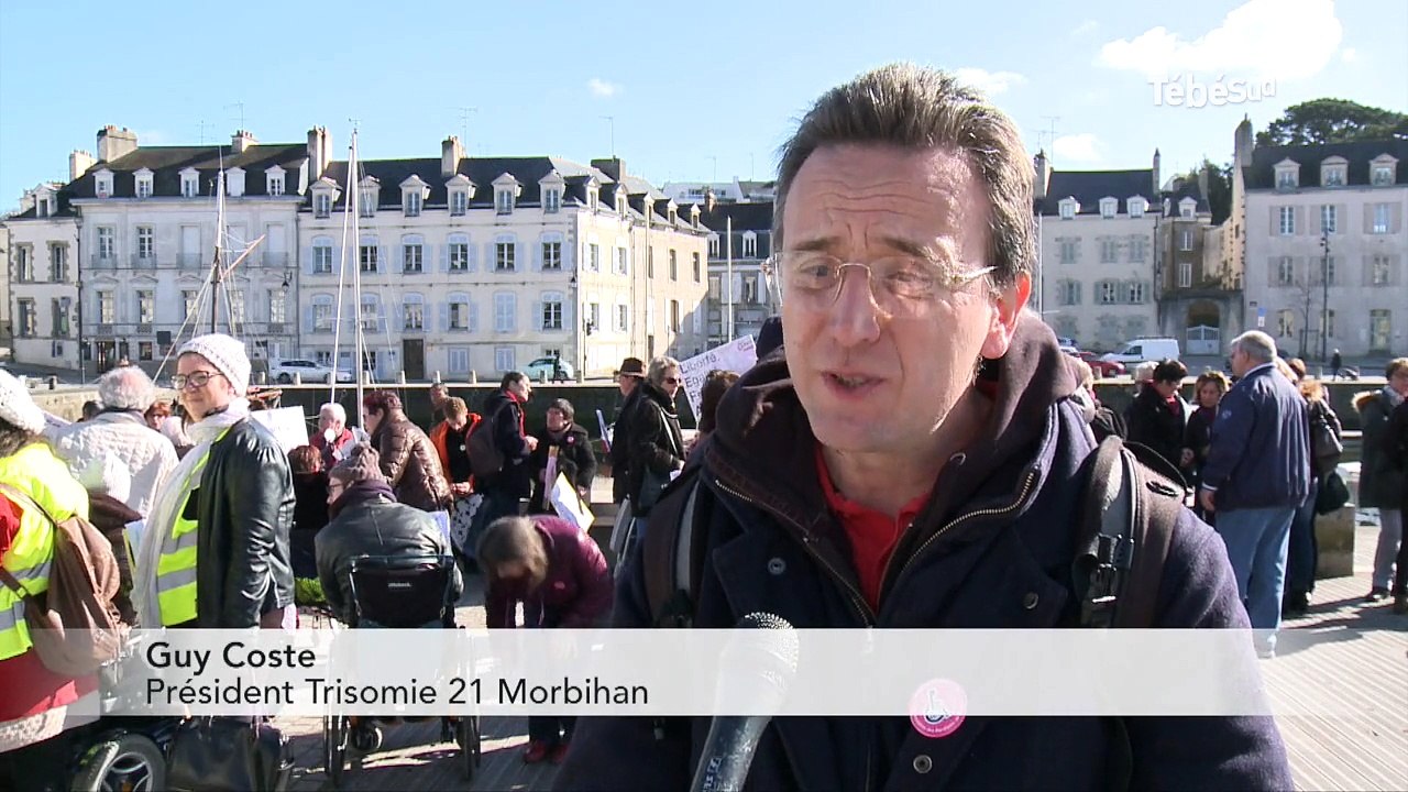 Vannes. Accessibilité : les handicapés manifestent