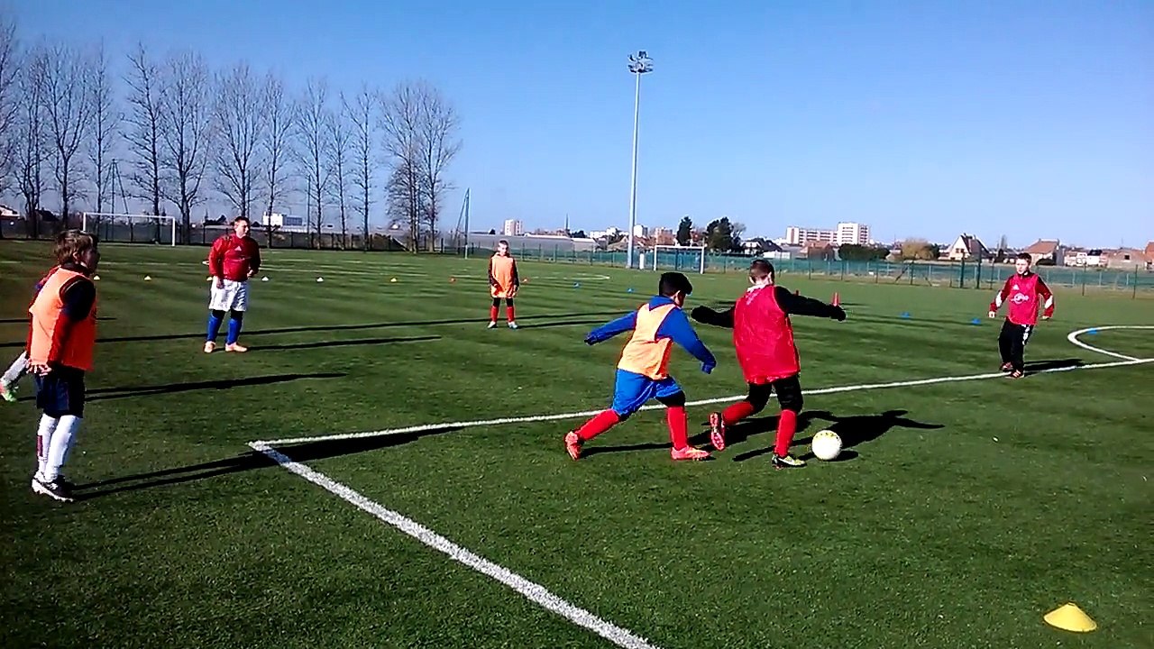 LE FC ROSENDAEL A ORGANISER UN STAGE POUR LA DEUXIEME SEMAINE DES VACANCES DU 02/03/2015 AU 06/03/2015