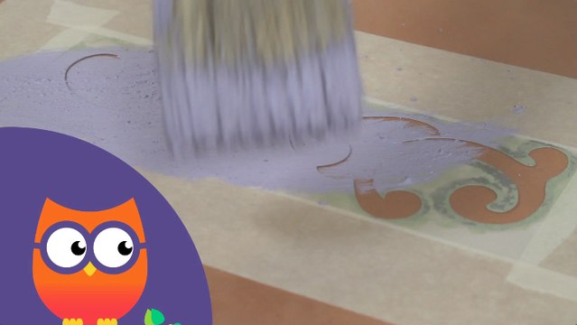 Comment peindre au pochoir avec des effets (Ooreka.fr)