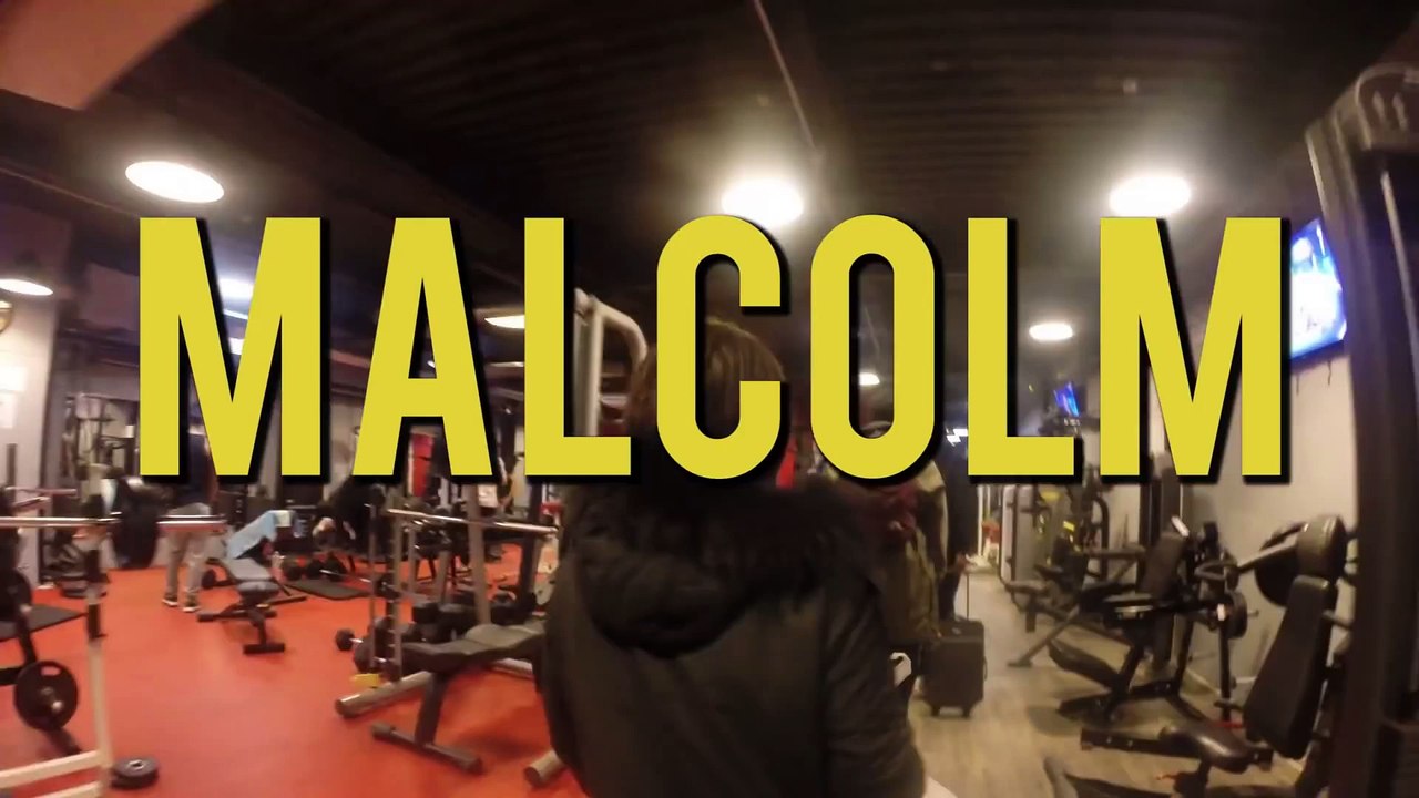 BONUS #11 - A LA SALLE DE SPORT