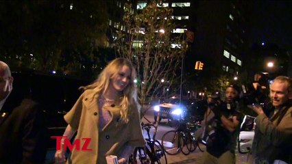 2015 Blake Lively- Sexiest Pregnant Woman Ever!!!.