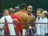 Muhammad Ali rubbing Earnie Shavers bald head for good luck before the fight