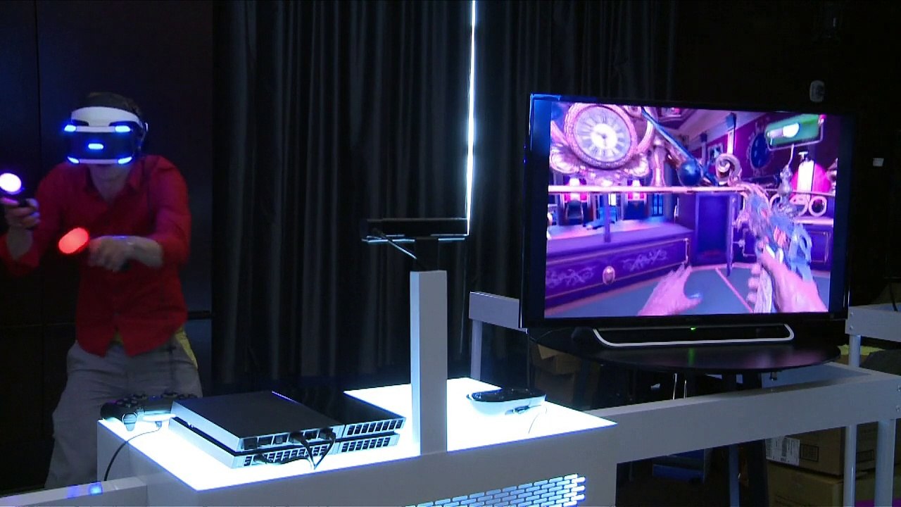 Game makers lured into virtual worlds