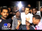 Salman Khan enjoys Sidi folk dance in Gir - Tv9 Gujarati